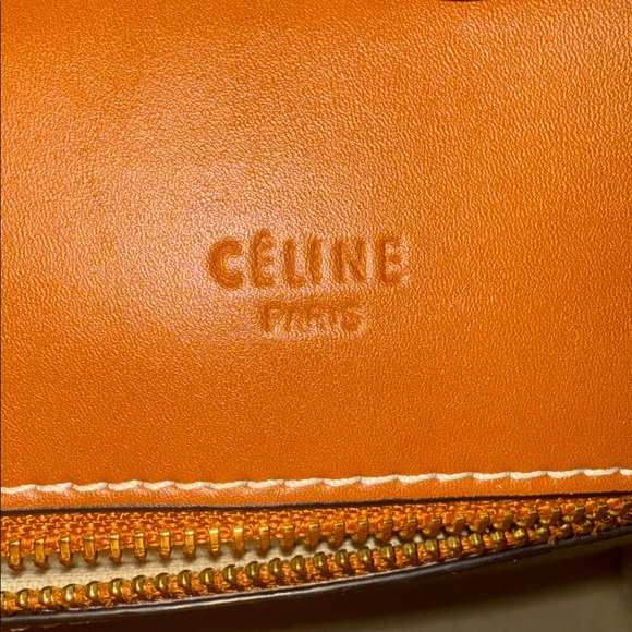 👜 CELINE Brown Tweed Vertical Handbag! ❤️💋 - Picture 9 of 9